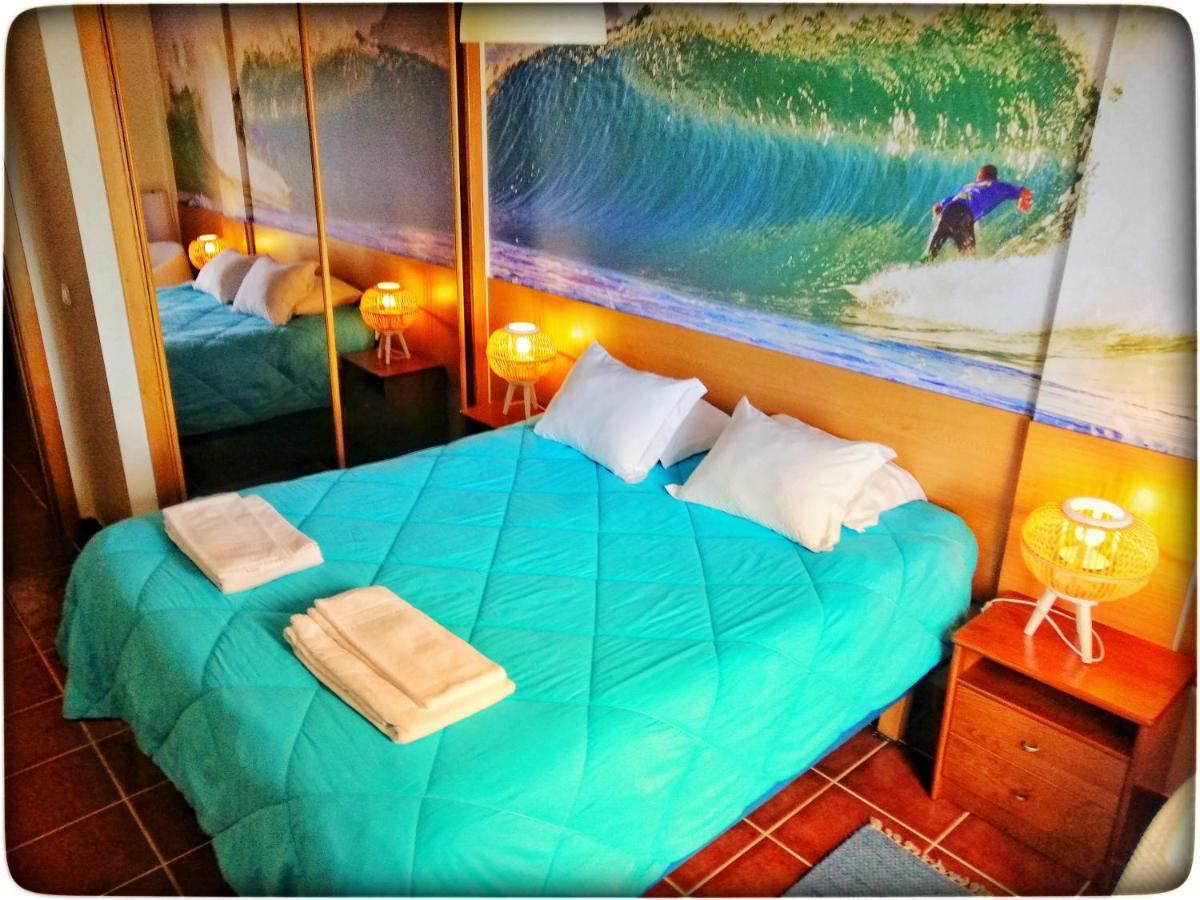 Hostel Supertubos *